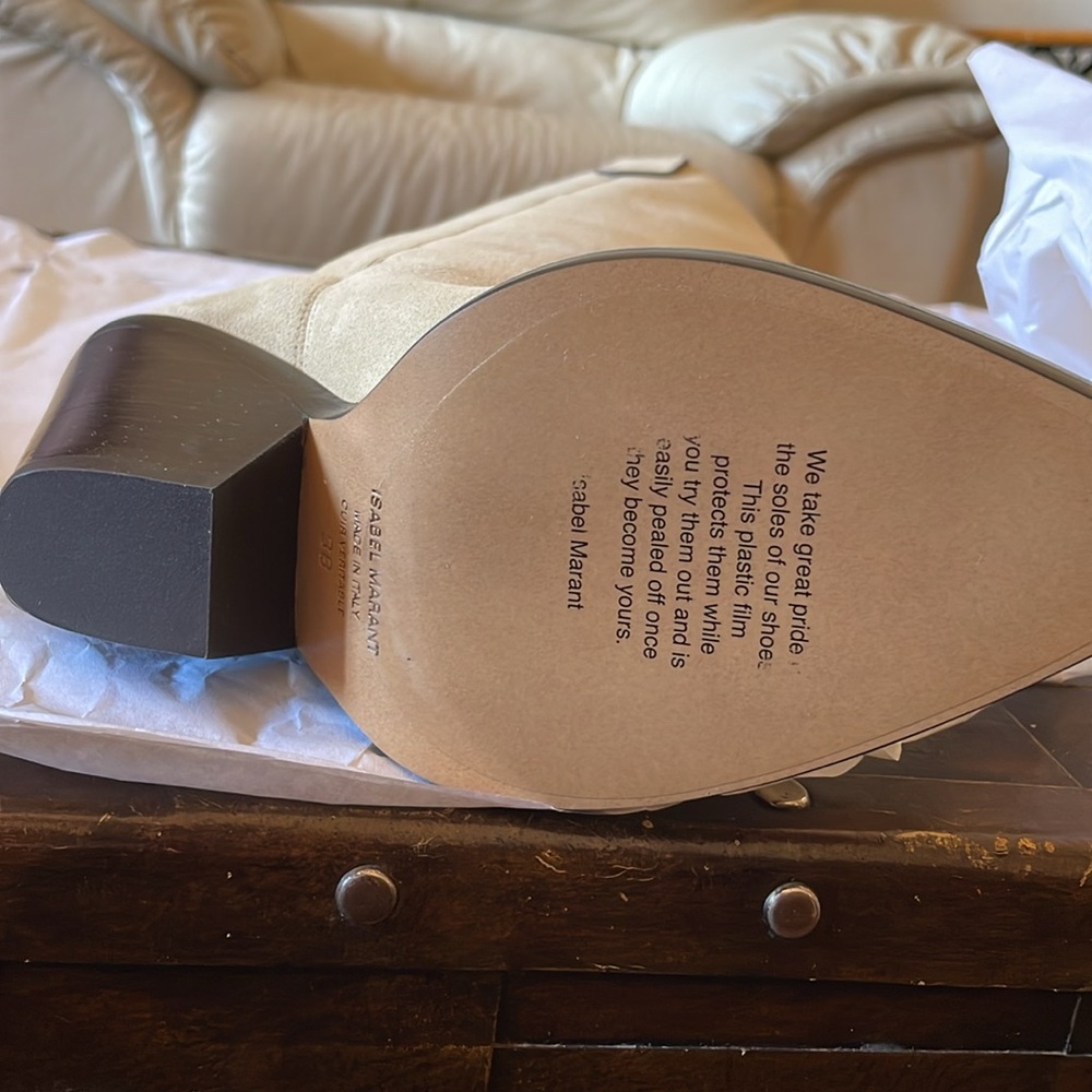 ISABEL MARANT Suede Boots in Ecru - NWT - Picture 6 of 16